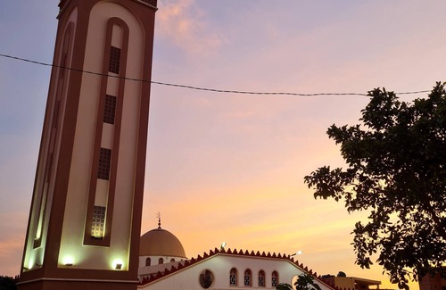 Marsa Ben M'Hidi Apartment | 3.simple, Sobre, Proche Mosquée, Proche Plage