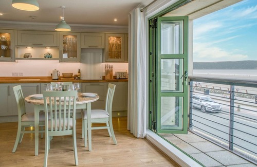 Little Haven Apartment | 3 St Bride's Bay View - 3 Bedroom - Broad Haven