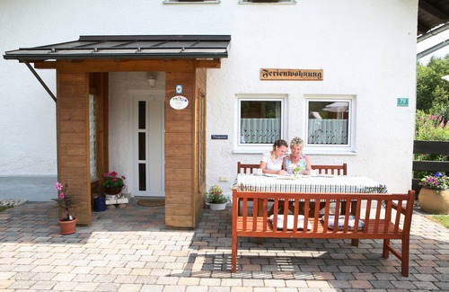 Zwiesel Apartment | 3 - star apartment in a fantastic, quiet location, with 2 bedrooms