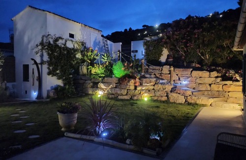 Cavalaire-sur-Mer Villa | 3-star villa 5 minutes from the beach with magnificent garden.