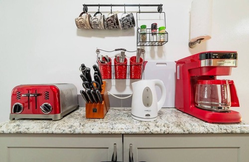 Lake Ridge Apartment | ✨ #3 Studio close to Bike Rental and Beach