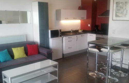 Carnon-Plage Apartment | 30 M FROM THE NEW T2 BEACH WITH GARAGE TERRACE AND GARDEN