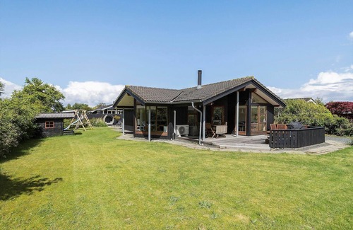 Beder Malling House | 30006 Malling - Lærkevænget 8
