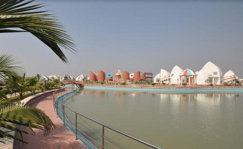 Mandarmani Hotel | 300M FROM BEACH GLORIAS HOTEL BEACH VIEW