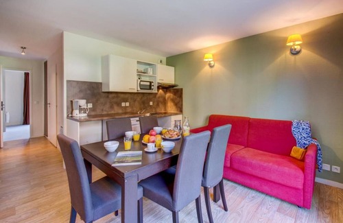 La Feclaz Hotel | 300m from resort center, fitness, swimming pool, parking, tv, ski locker, 25m², La Féclaz