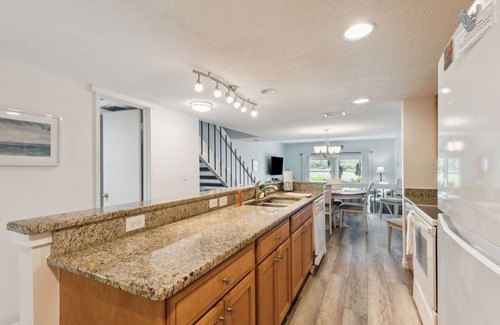 Fernandina Beach Villa | 3012 Club Villa - Adorable Townhome on the Golf Course in the Omni Resort