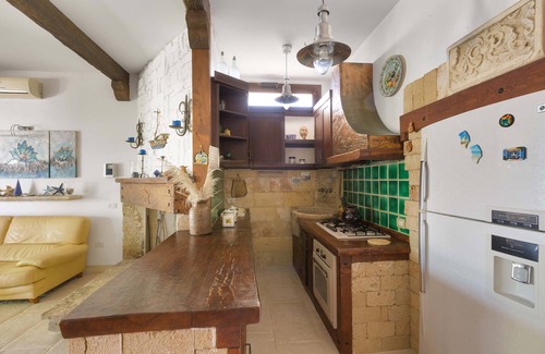 Giorgilorio Villa | 3025 Villa Verdeoasi by BarbarHouse