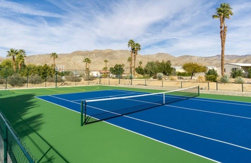 Desert Hot Springs House | 309 · Desert Paradise House at Mineral Pool Resort