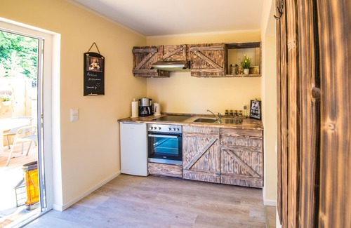 Stubbenfelde Apartment | 30sqm vacation apartment close to the beach in the countryside