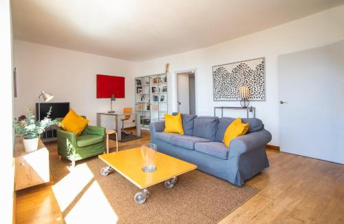 La Vila Olimpica del Poblenou Apartment | 31TILB1041 Magnific Apartment in Villa Olímpica