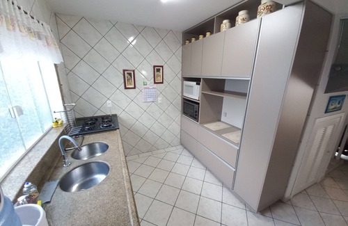 Bombas House | 329, 3-bedroom townhouse for up to 8 people