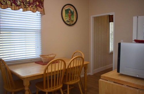 Downtown House | 340 Hollister: 2 BR, 1.5 BA House in Pismo Beach, Sleeps 6