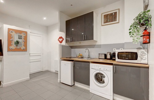 Quartier de la Folie-Mericourt Apartment | 344 Suite Angoulême - Superb apartment in Paris