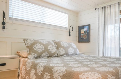 Bronson House | 35 minutes from both Gainesville and Ocala, 20 minutes from HITS