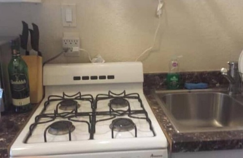 Downtown North Apartment | 359 #A Hawthorne, 1bedroom/1Bath