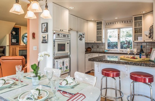 Pacific Grove House | 3743 Pelican Peaks ~ Near Aquarium, Beach & Town