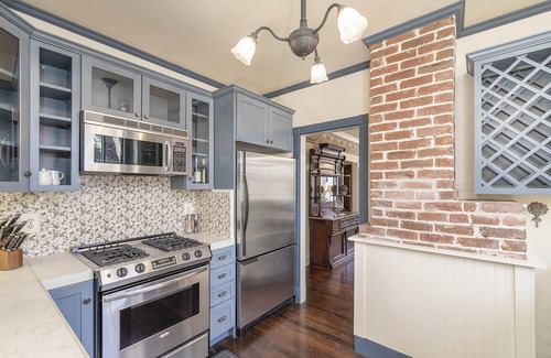 Pacific Grove House | 3812 Little House - Historic Home, Walk to the Bay