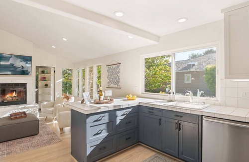 Carmel Point House | 3867 Dolce Tempo~ Quiet Area, Walk to Town & Beach