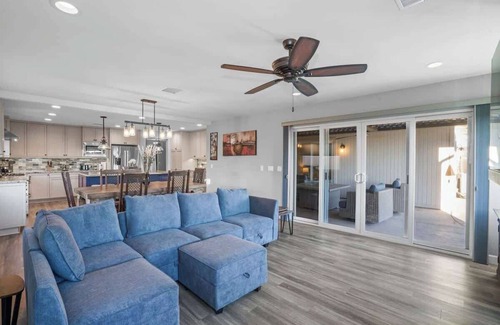 Mira Mesa House | 3bed 3bath Work Retreat Chef's Dream Family home