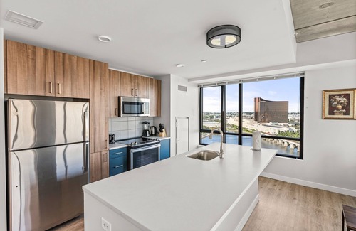 Assembly Square Apartment | 3BR 2BA Condo Spectacular Views in Every Direction