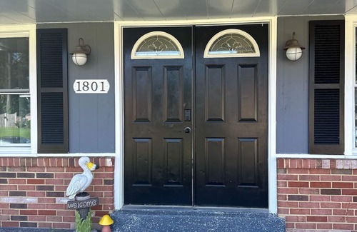 Sterling House | 3Br/2Ba Family home close to Washington DC, Very close to many attractions.