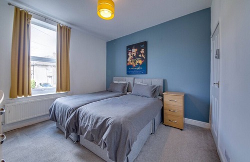 Rotherham House | 3BR Contractor House Great Location Meadowhall Rd