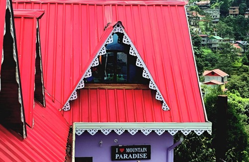 Darjeeling House | 3min walk from batasia ecopark were you can adopt the pace of nature betten cit