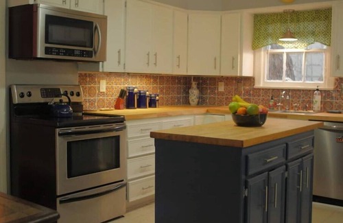 Abilene House | 3pm checkout, Comfy Beds, Big Porch, Pool Table, Ping Pong, Grill, HBO