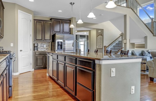 Arvada House | 4,000 sqft Cozy Mtn Home! Huge Game Room! Family Friendly Pool Table