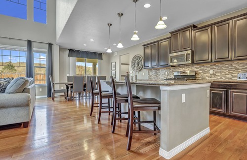 Arvada House | 4,000 sqft Cozy Mtn Home! Huge Game Room! Family Friendly Pool Table