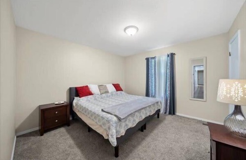 Broken Arrow House | 4/2 BR Ranch House on Golf Course, Tulsa!