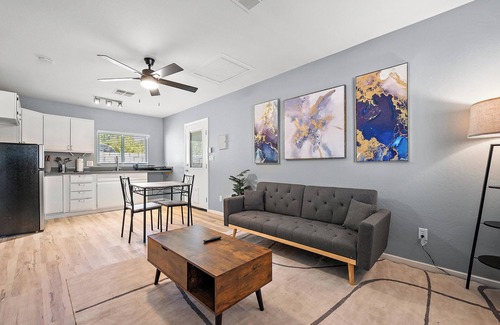 Camelback East Apartment | 4.3 miles from Downtown Phoenix