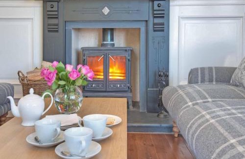 St Abbs House | 4 Bed in Coldingham CA256