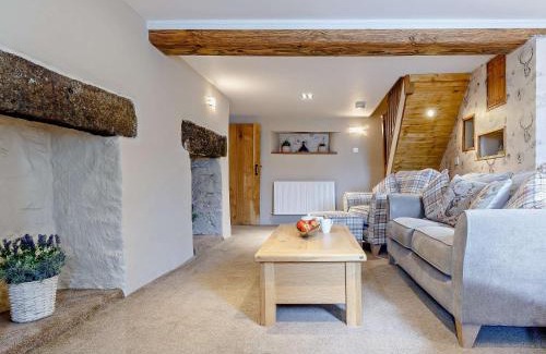 Darite House | 4 Bed in Looe 82227