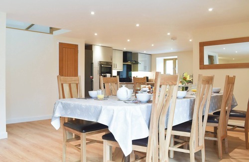 Broadwoodkelly Cabin | 4 bedroom accommodation in Monkokehampton, near Okehampton