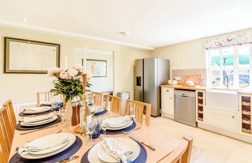 Stainton le Vale Cottage | 4 bedroom accommodation in Great Limber