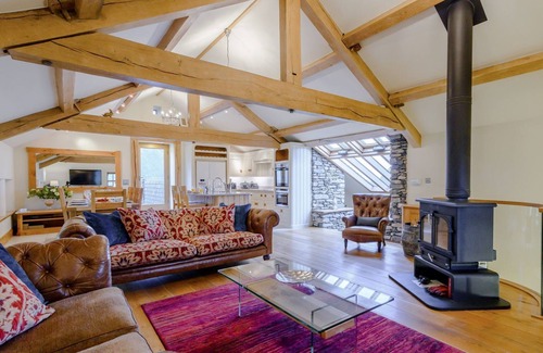 Low Newton Cottage | 4 bedroom accommodation in Backbarrow, near Newby Bridge