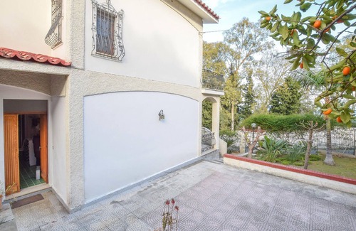 Santa Maria del Mare Torrazzo House | 4 bedroom accommodation in Stalettì