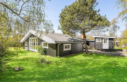 Kalundborg House | 4 bedroom awesome home in Kalundborg