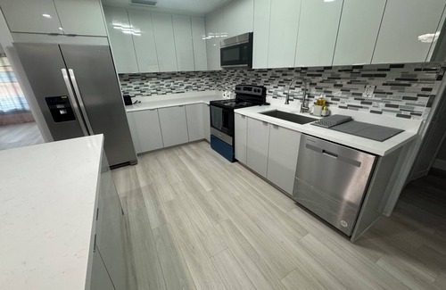 Clewiston House | 4-bedroom house in amazing Clewiston near marina