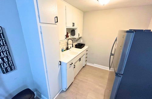 Johnstown House | 4-bedroom house in charming Johnstown with AC