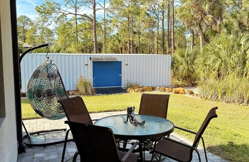 Rural Estates House | 4-bedroom house in fabulous Naples with WiFi, AC. Enjoy your stay