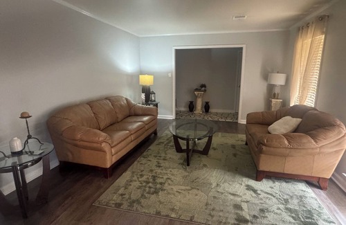 Gunter Afs House | 4-bedroom house in phenomenal Montgomery with pool and fitness room