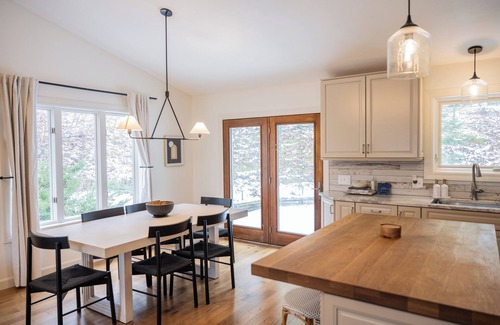 Suttons Bay House | 4-bedroom house in charming Suttons Bay