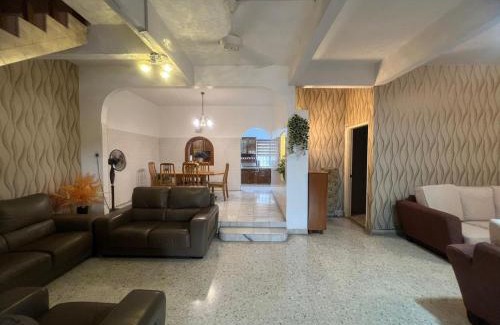 Kampung Bahasa Kapor House | 4 Bedroom House with Swimmin Pool at PD by MAISON