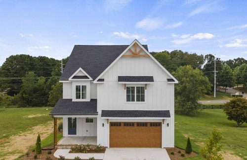 Winchester House | 4-bedroom Lake house in tranquil Winchester with Lakeview's, hot tub, pool.