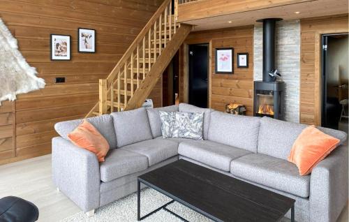 Valle House | 4 Bedroom Lovely Home In Rysstad