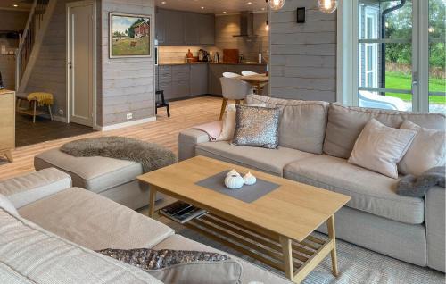 Haram House | 4 Bedroom Nice Home In Hildre