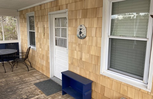 Duck Cottage | 4 Bedroom Ocean View Beach Box Cottage in Duck.