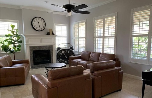Village Walk of Bonita Springs Apartment | 4 Bedroom Single family 429043 by Houzlet